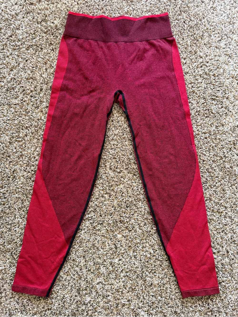 PINK By VICTORIA'S SECRET Leggings Women's Large Red Seamless Workout - Picture 3 of 3